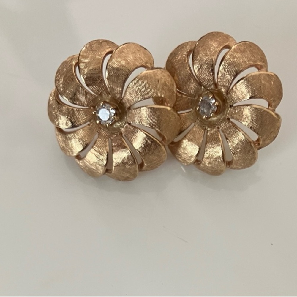 Vintage Pinwheel 14 K Gold earrings  w/ diamonds